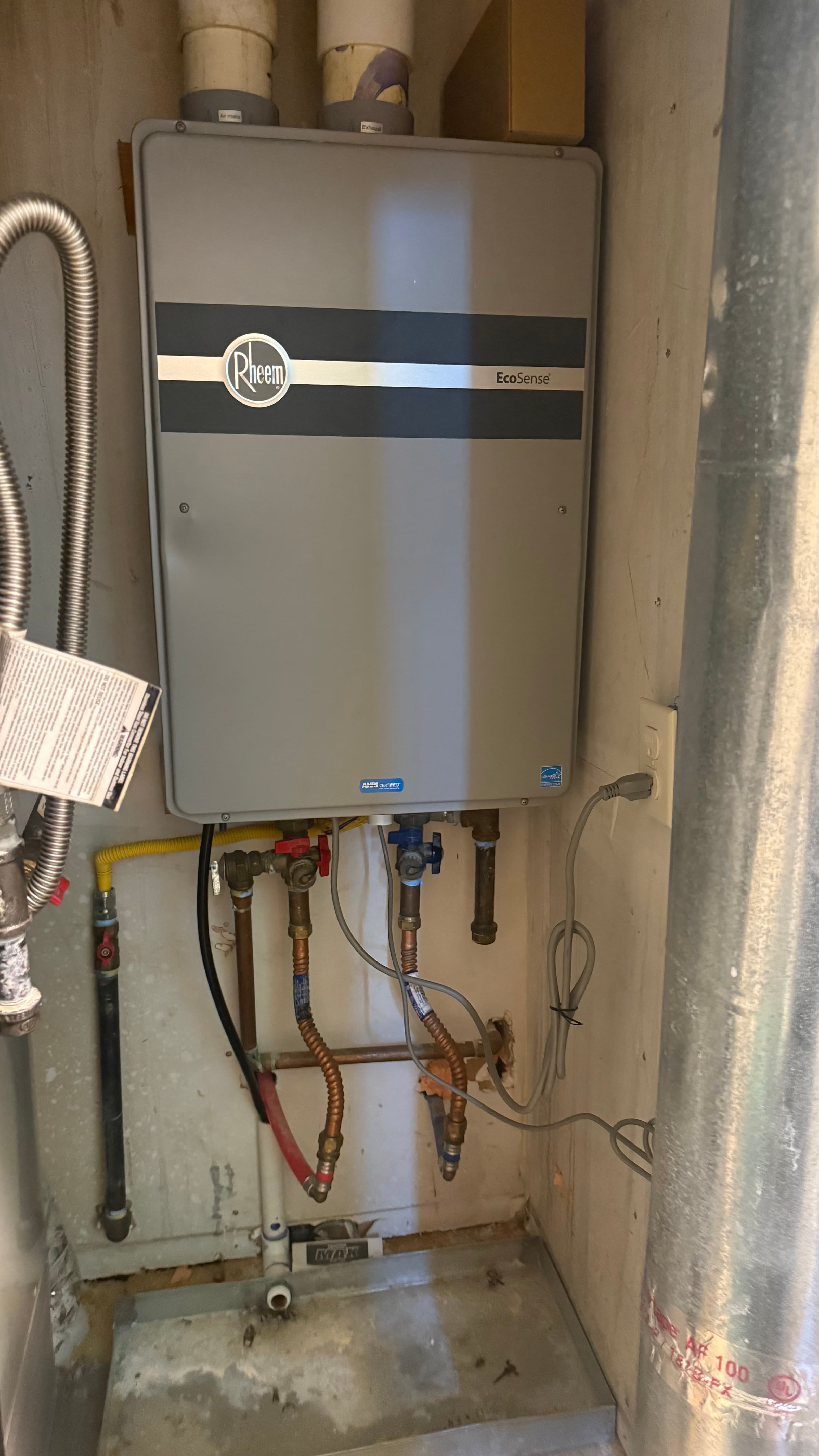 Featured image for: Avoid These Common Water Heater Installation Mistakes Homes